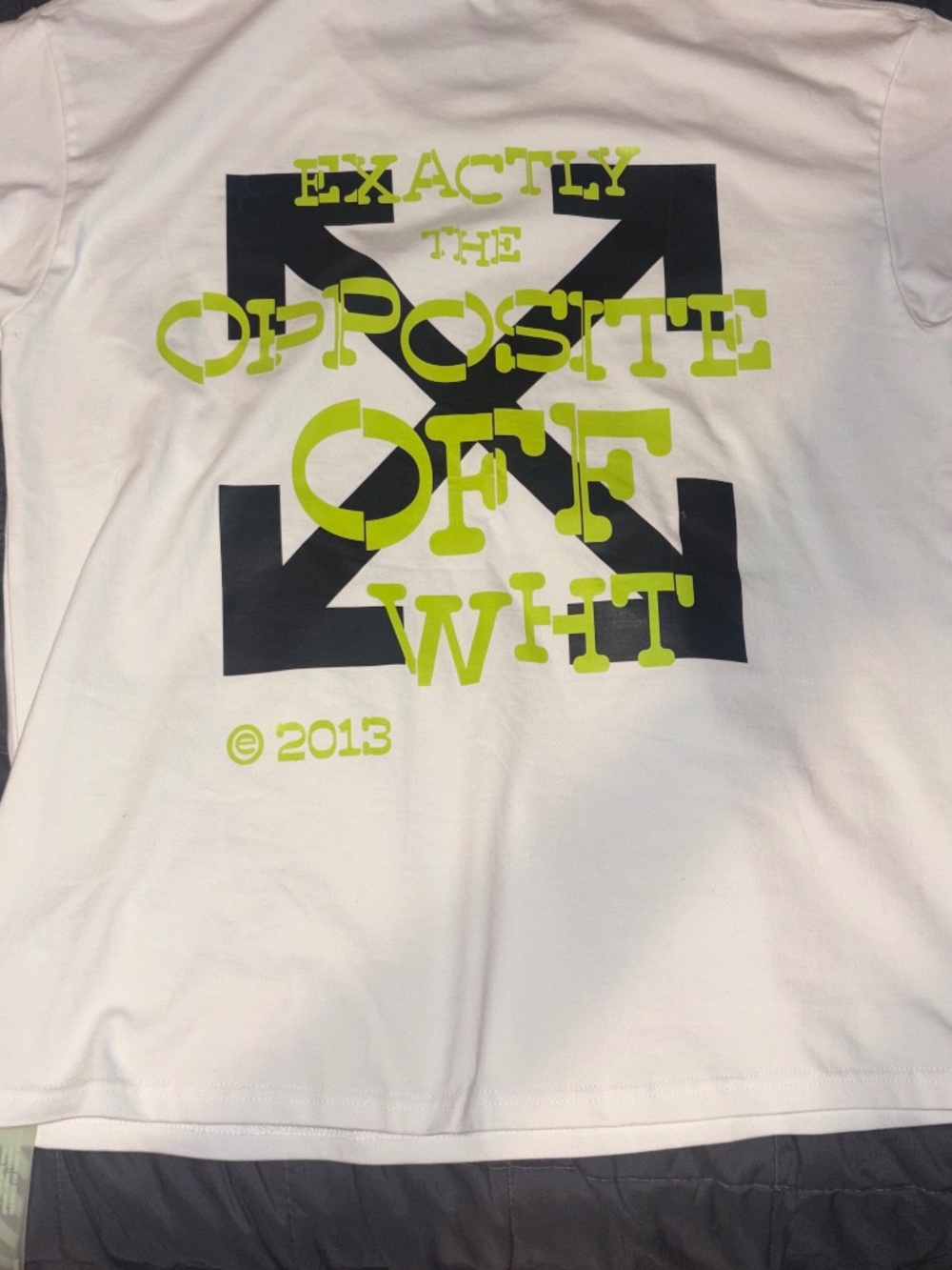 Off white opposite arrow t shirt “Large”